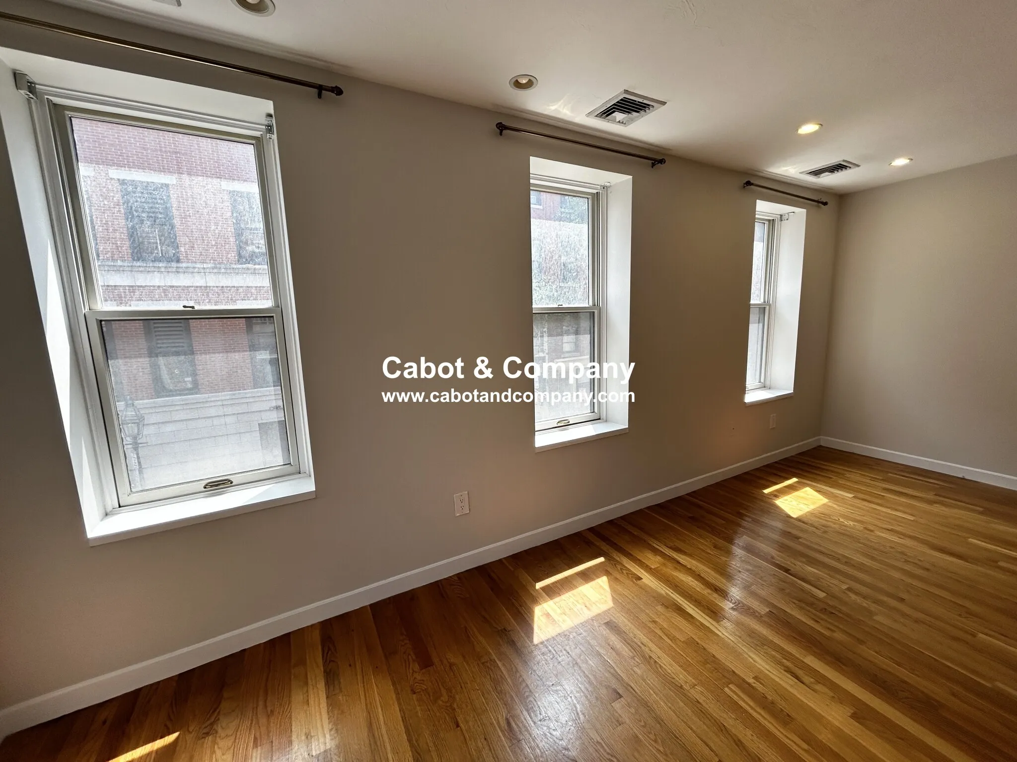 5 Grove St, Beacon Hill