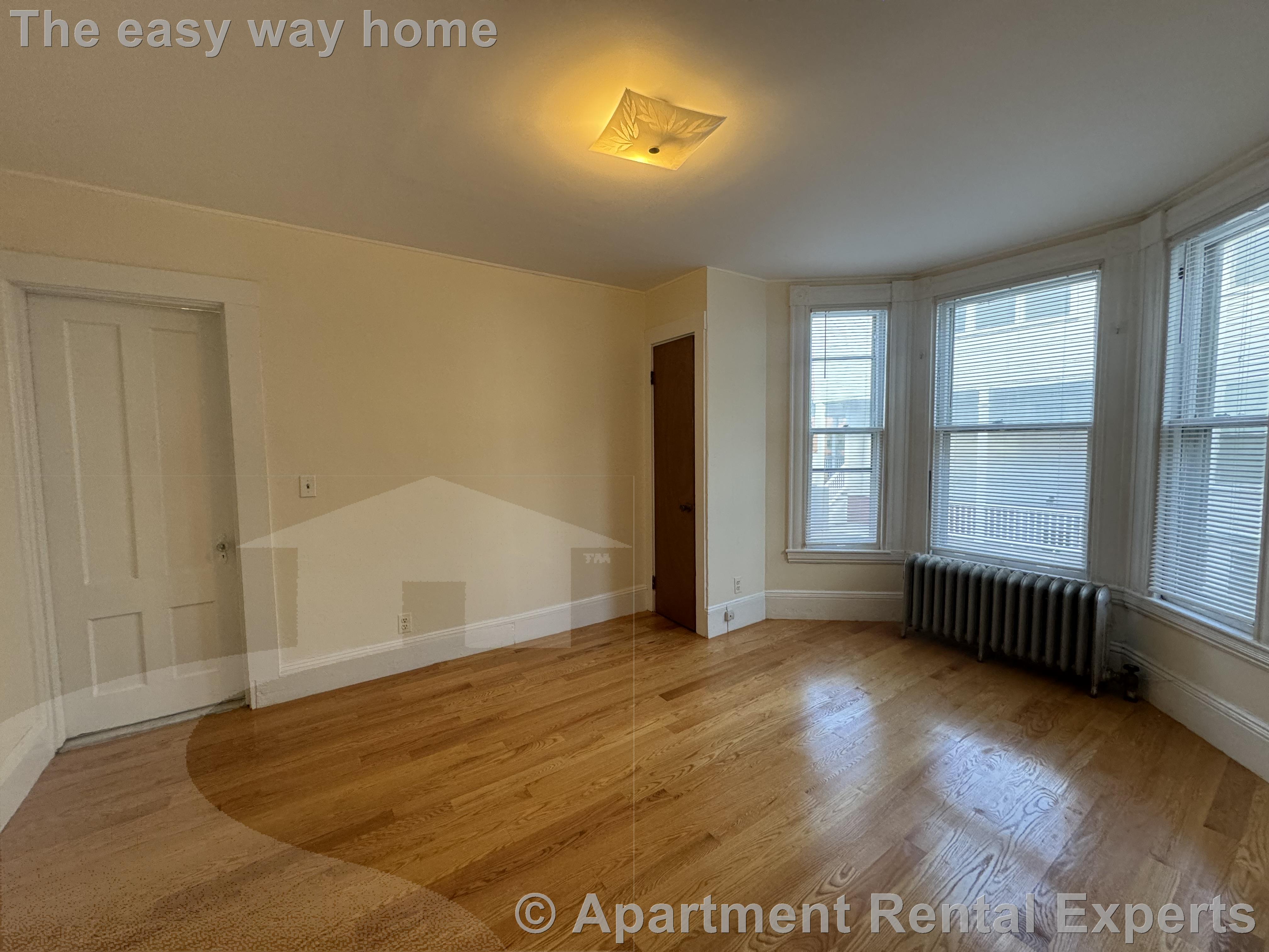 381 Harvard St, Harvard Square