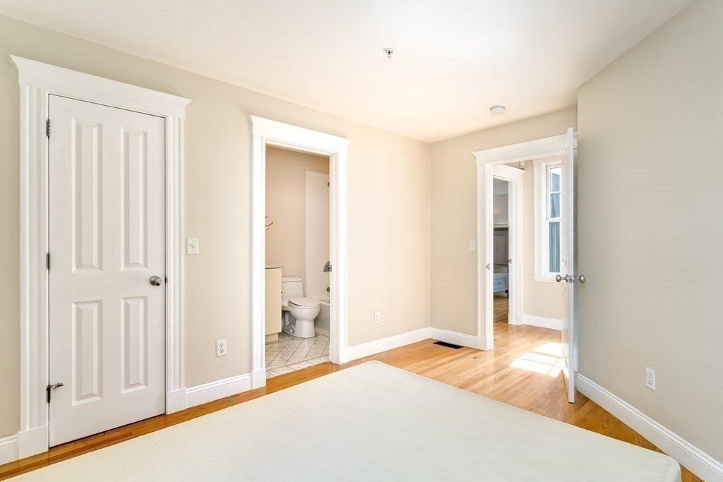 15 Valentine St, Cambridgeport