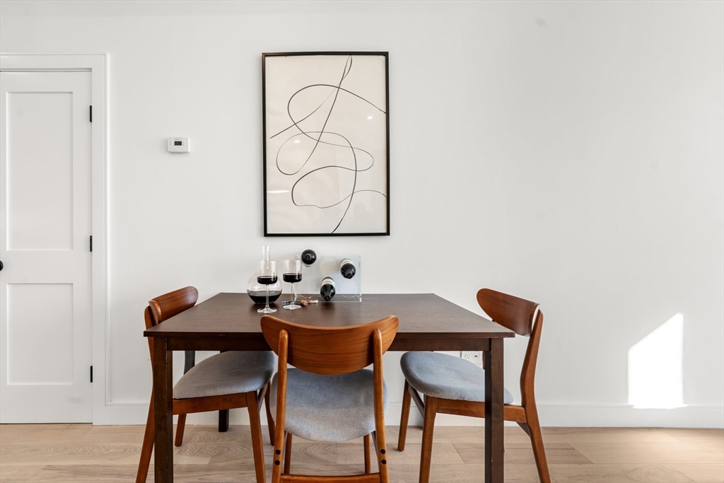 670 Saratoga, Boston