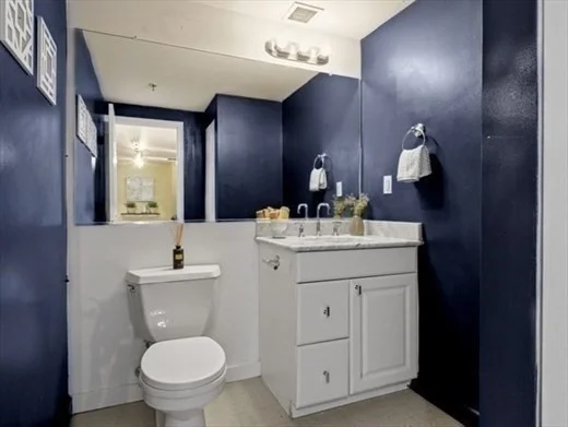 15 N Beacon St, Allston