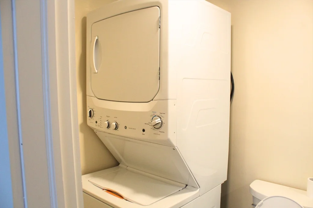 78 Endicott St, Peabody