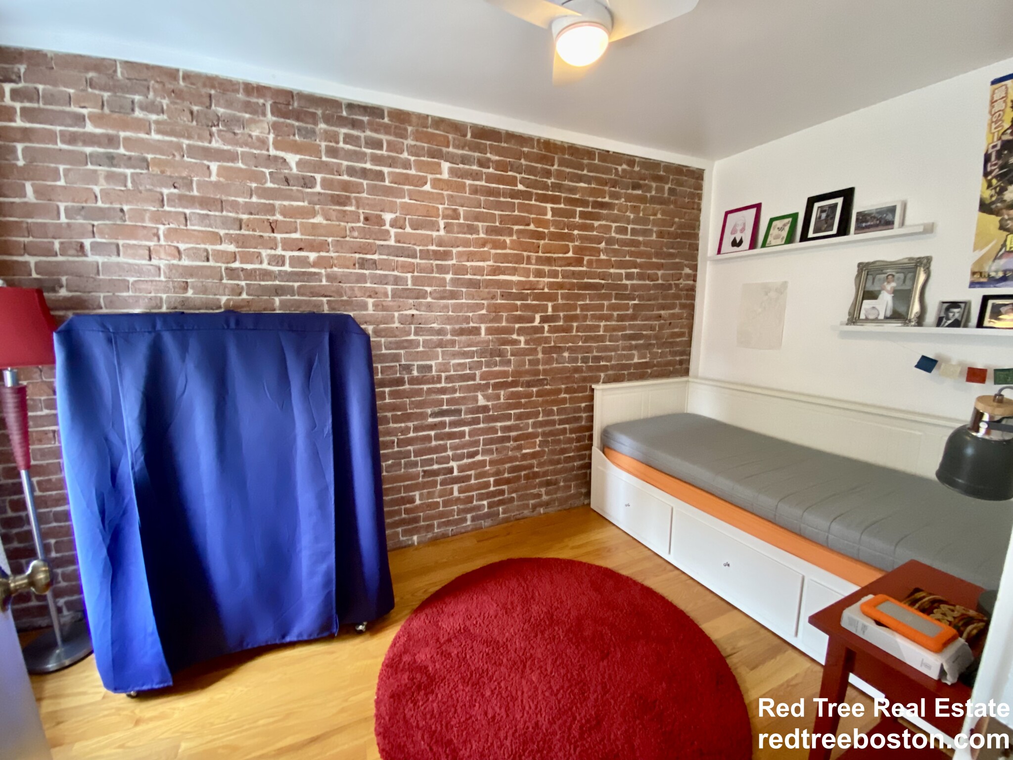 17 Perry St, Brookline Village