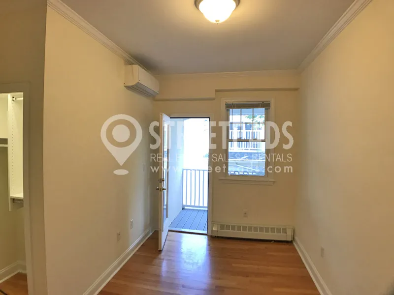 65 Langdon St, Neighborhood Nine