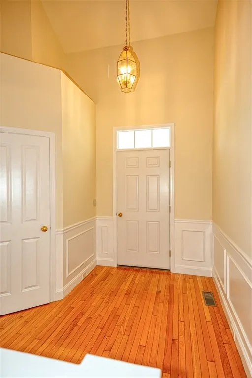 89 Buttercup Ln, Grafton