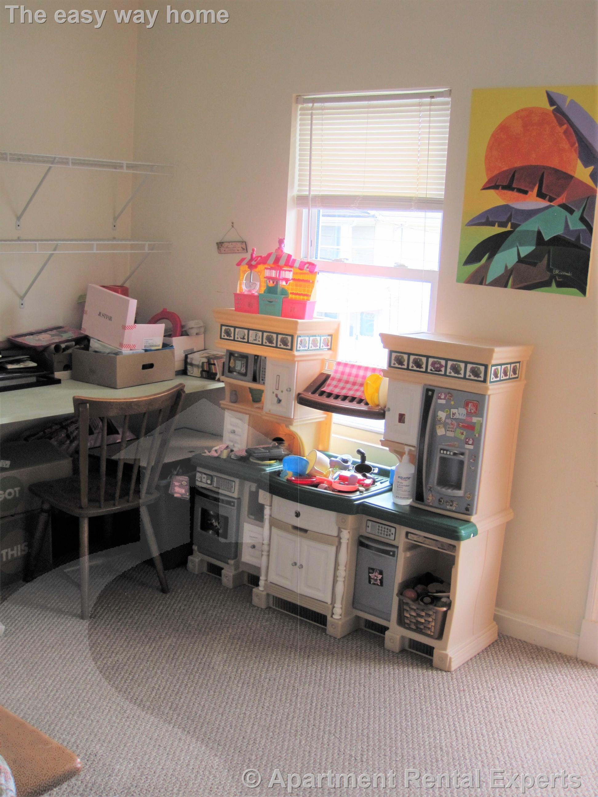 59 Windsor Rd, Tufts