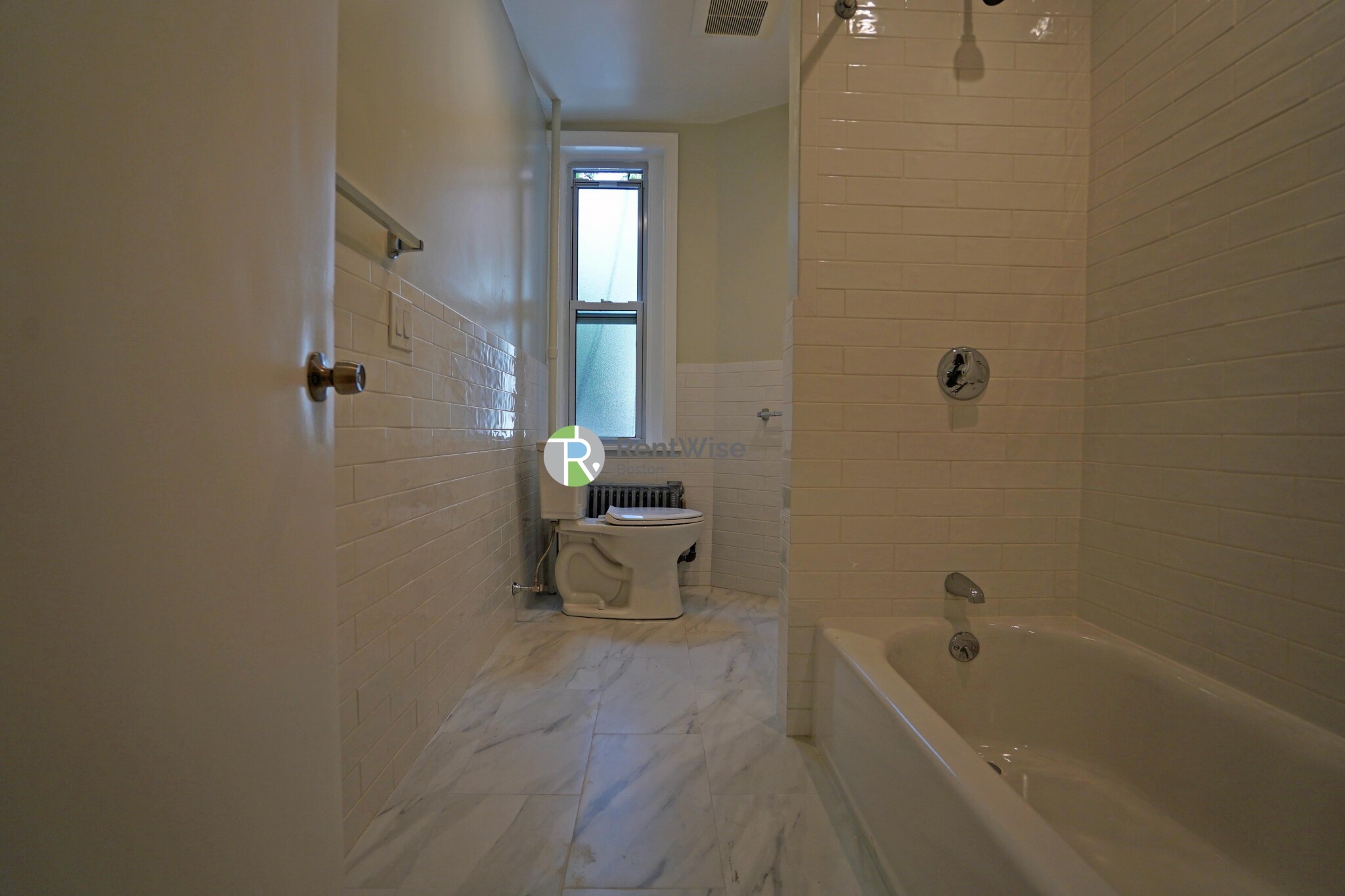 10 Beals St, North Brookline