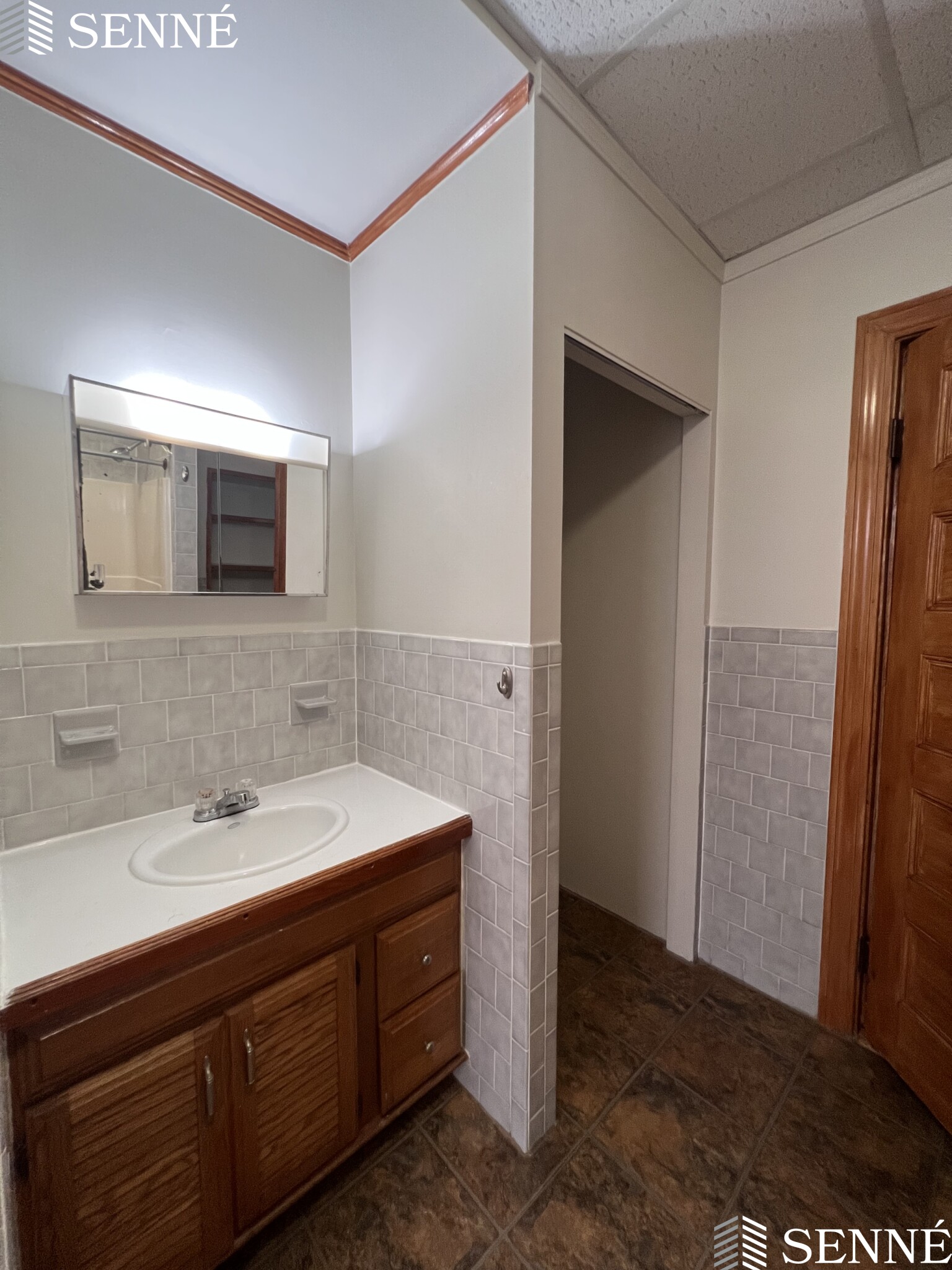 1010 Massachusetts Ave, Riverside