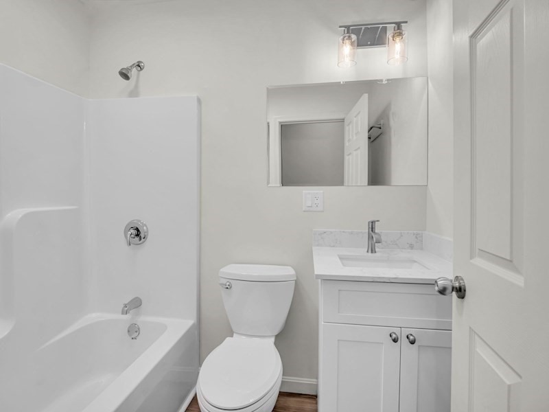 12 Follen St, Back Bay