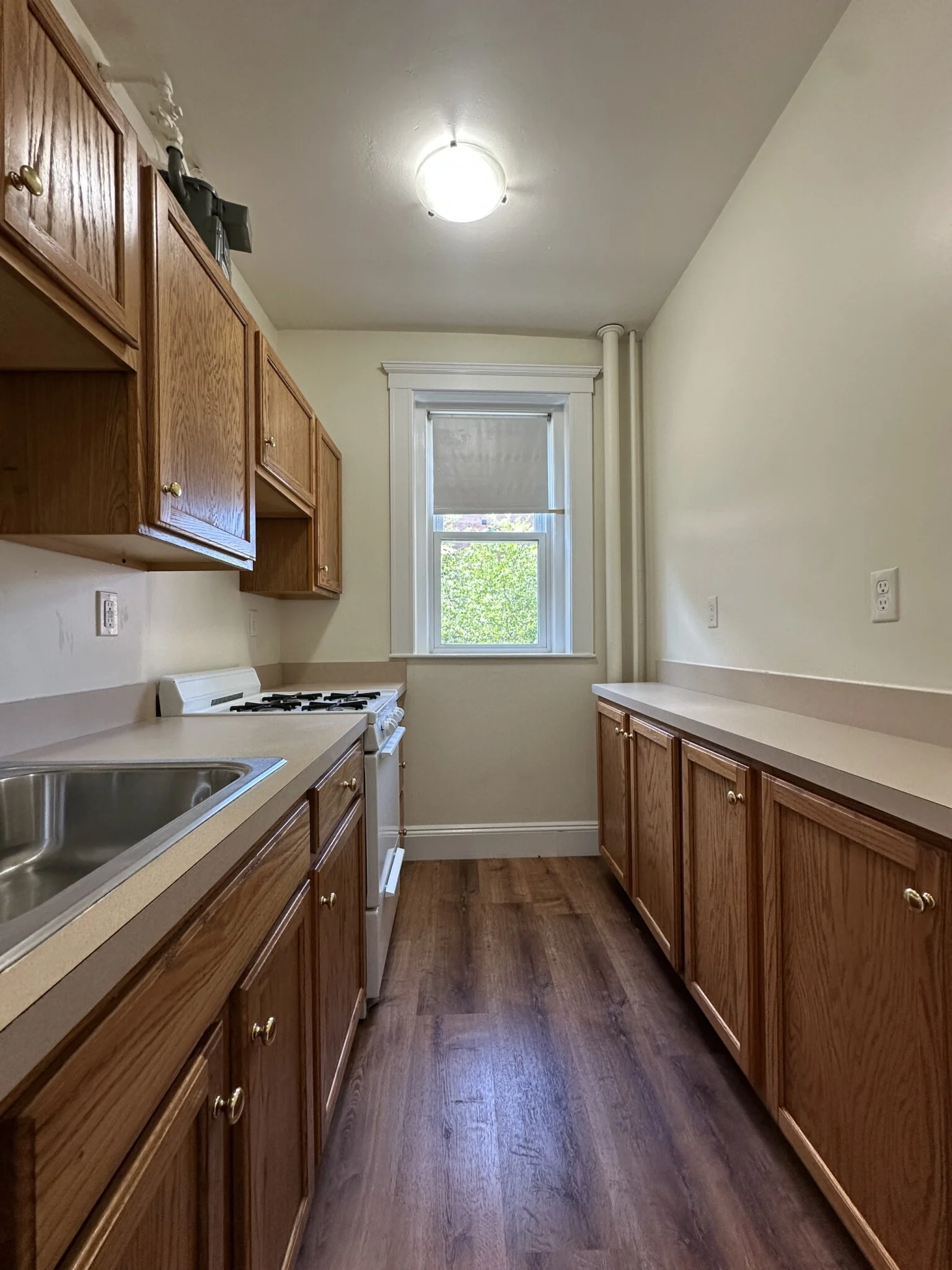 1950 Commonwealth Ave, Brighton