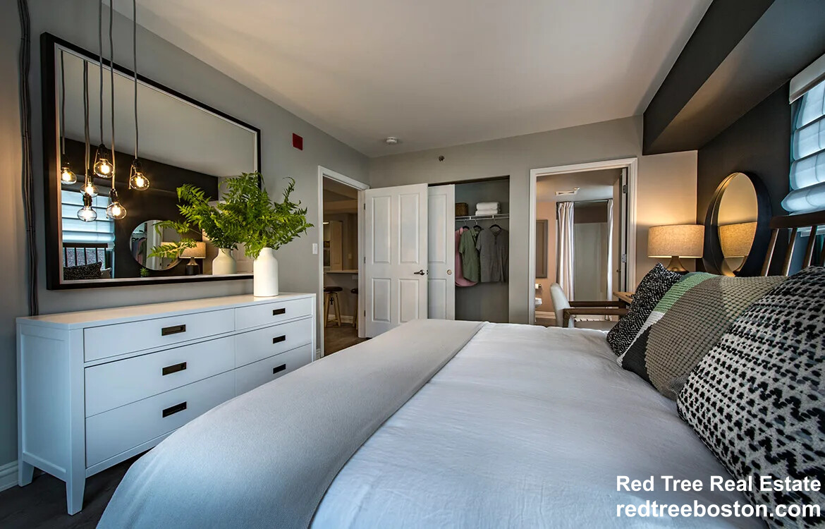 30 Cambridge Park Dr, North Cambridge