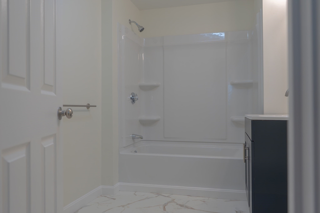 15 Washburn St, New Bedford