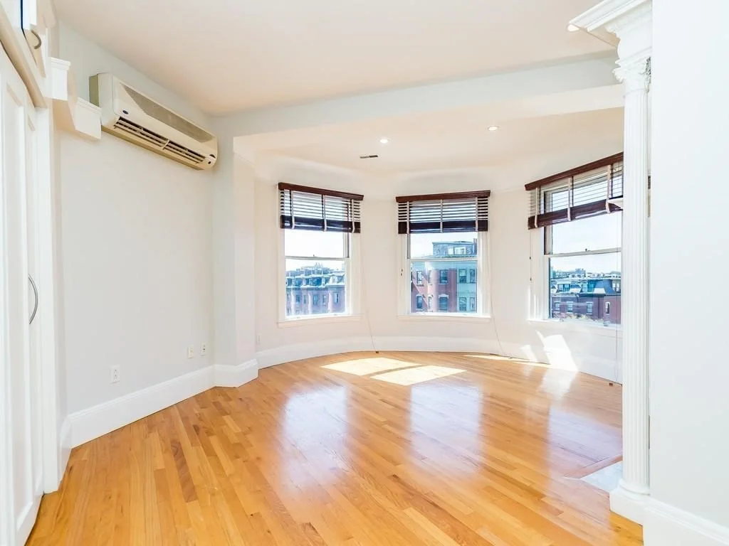 492 Massachusetts Ave, South End