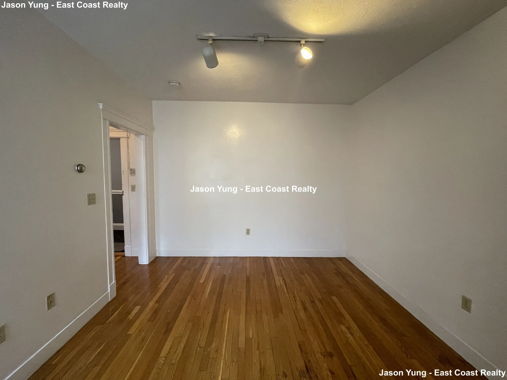 1677 Commonwealth Ave, Brighton