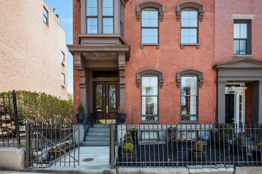 2 Monument Sq, Charlestown