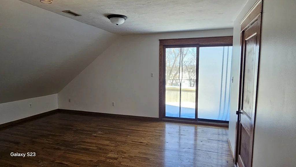 17 Cleveland Ave, Worcester