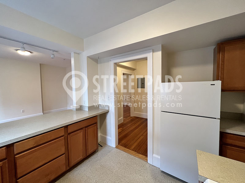 881 Massachusetts Ave, Central Square