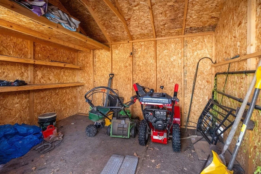 12 Wright St, Stoneham