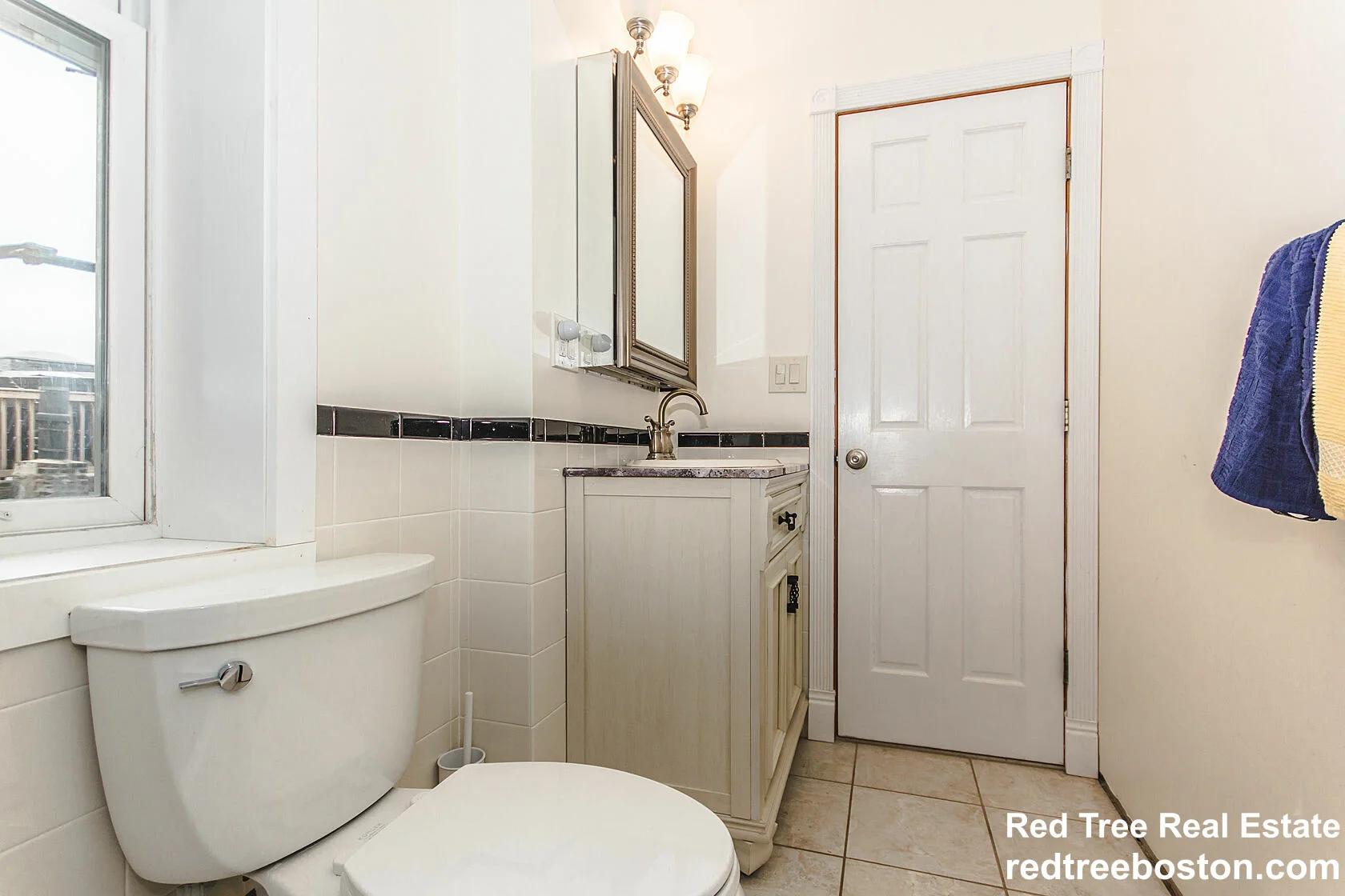 60 Phillips St, Beacon Hill