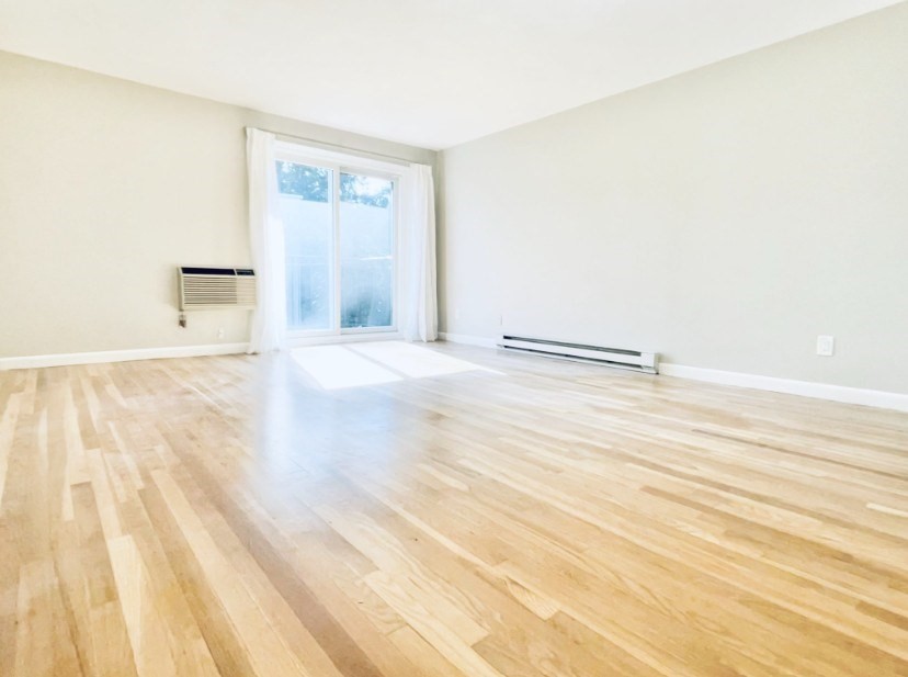 39 Englewood, Brighton