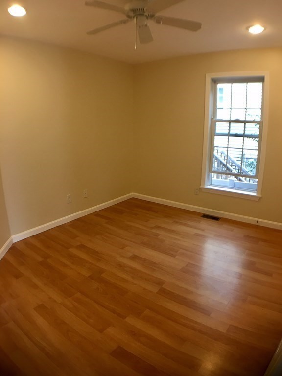 63 Ellerton St, Revere