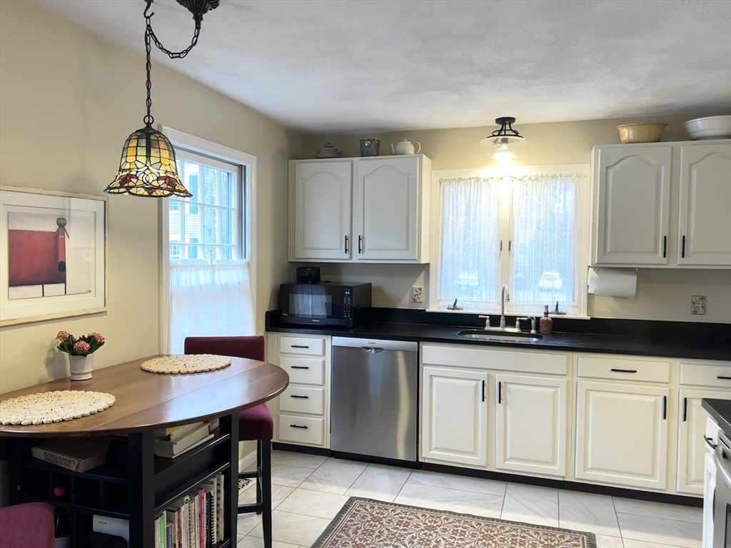 55 West St, Medfield