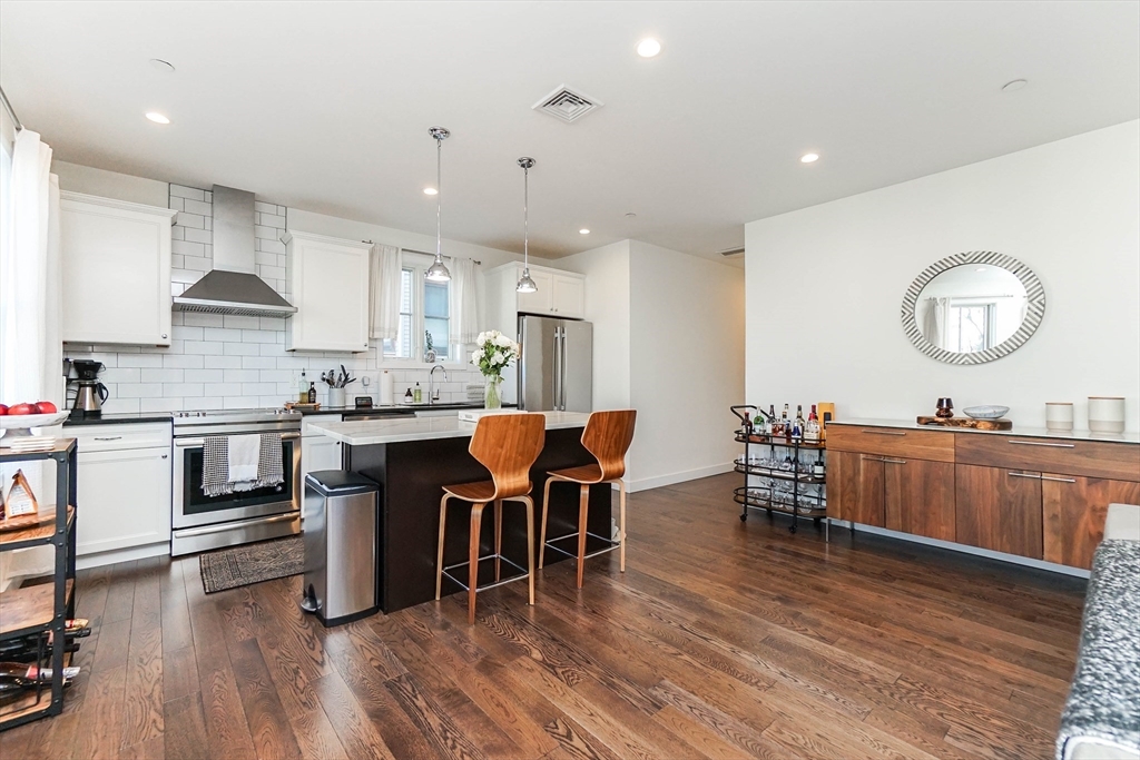 213 East Eagle St, East Boston