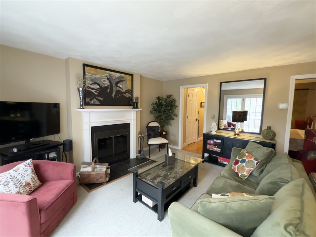 55 West St, Medfield