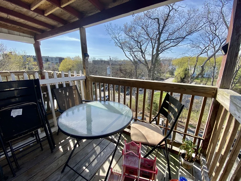 4907 Washington St, West Roxbury