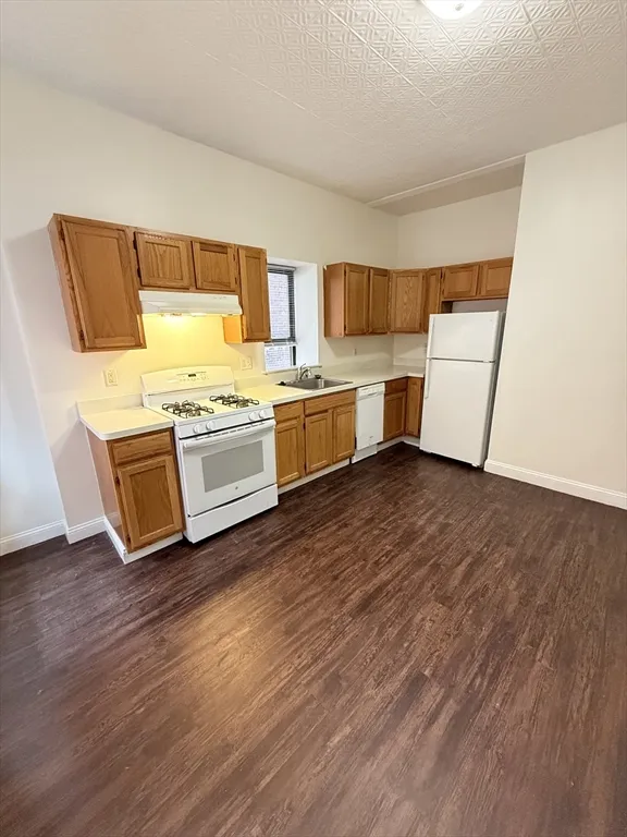 15 Hemenway St, Fenway