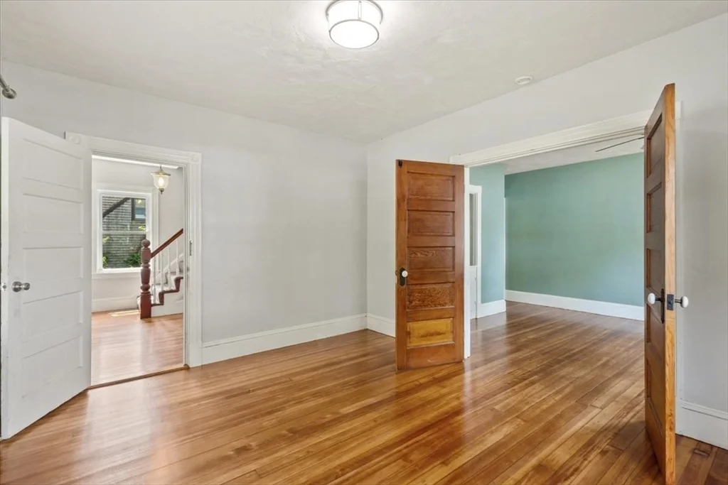 254 N Elm St U1, West Bridgewater