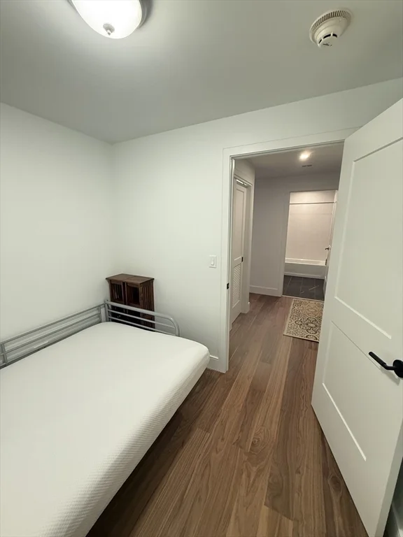 1515 Commonwealth Ave, Brighton