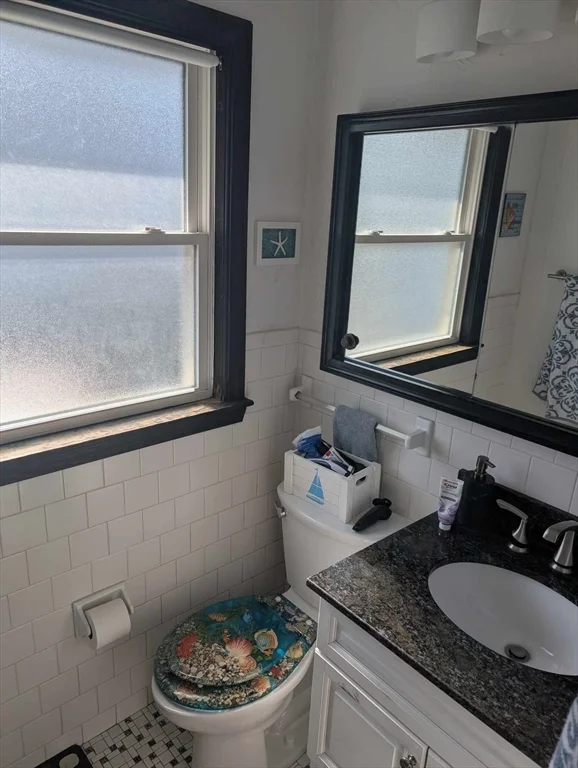 48A B, The Alphabets