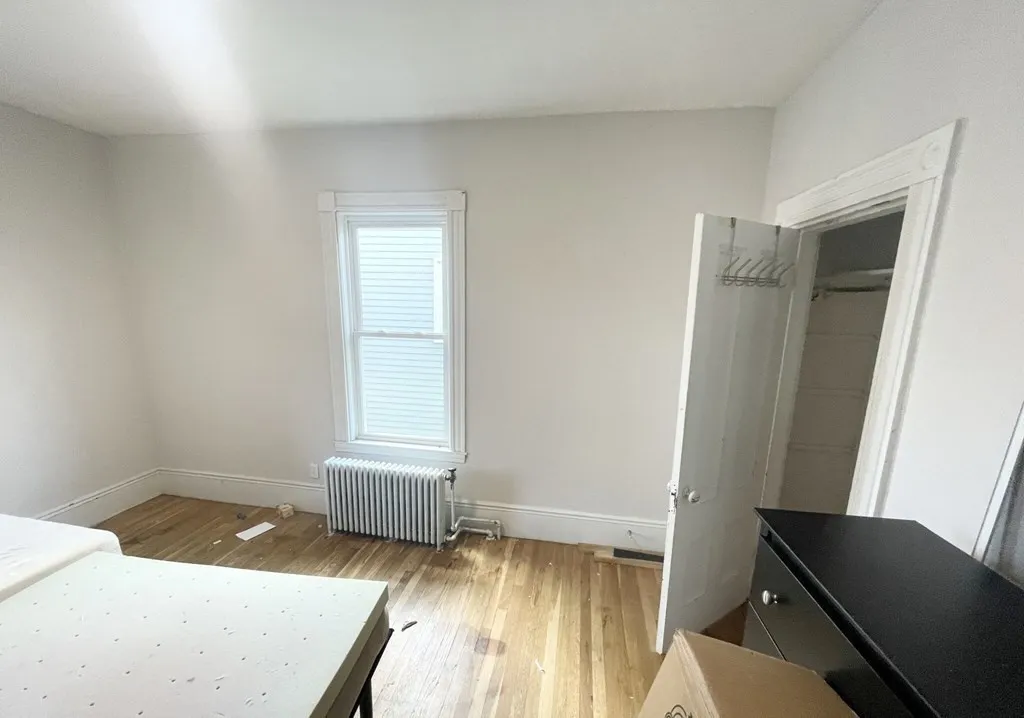 158 Boston St, Boston