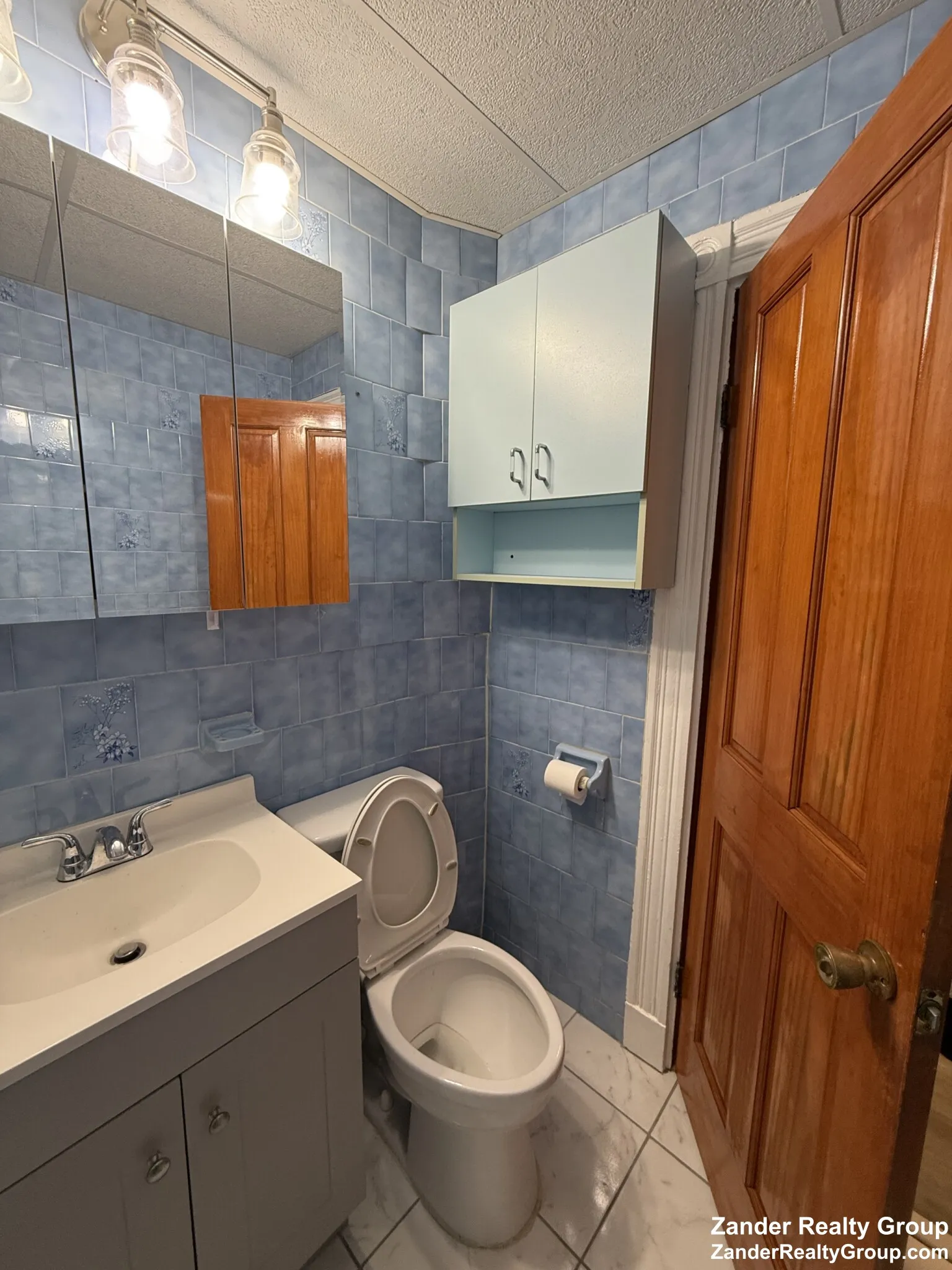 2A Marshfield St, Roxbury