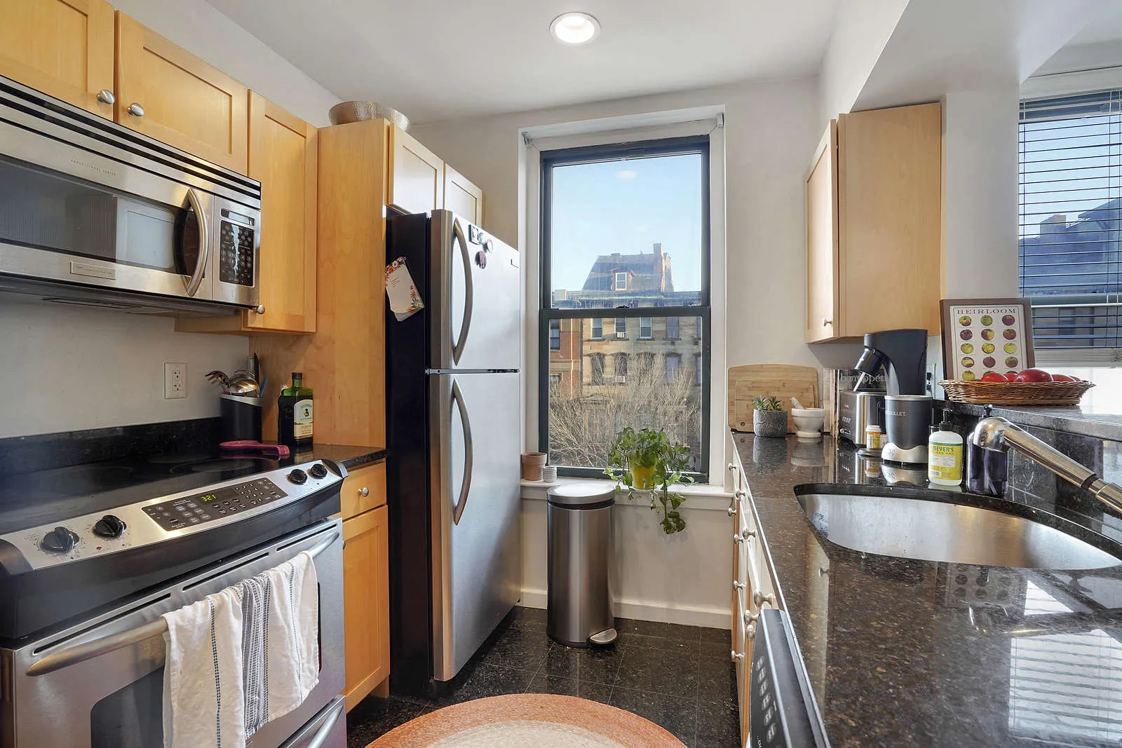 1661-1663 Washington St, South End