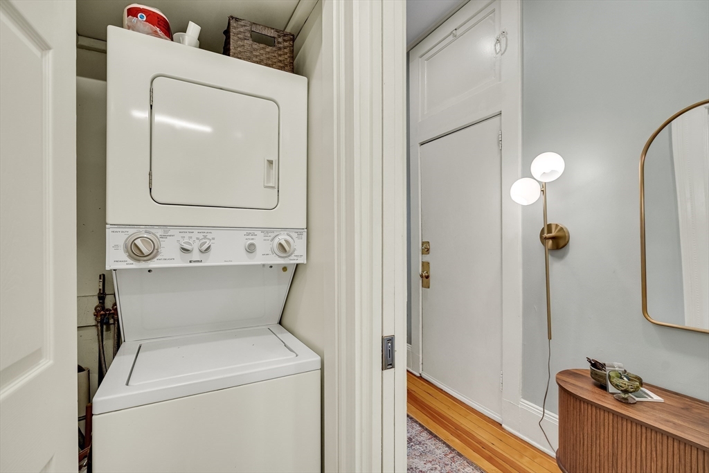 1874 Beacon St, Brookline