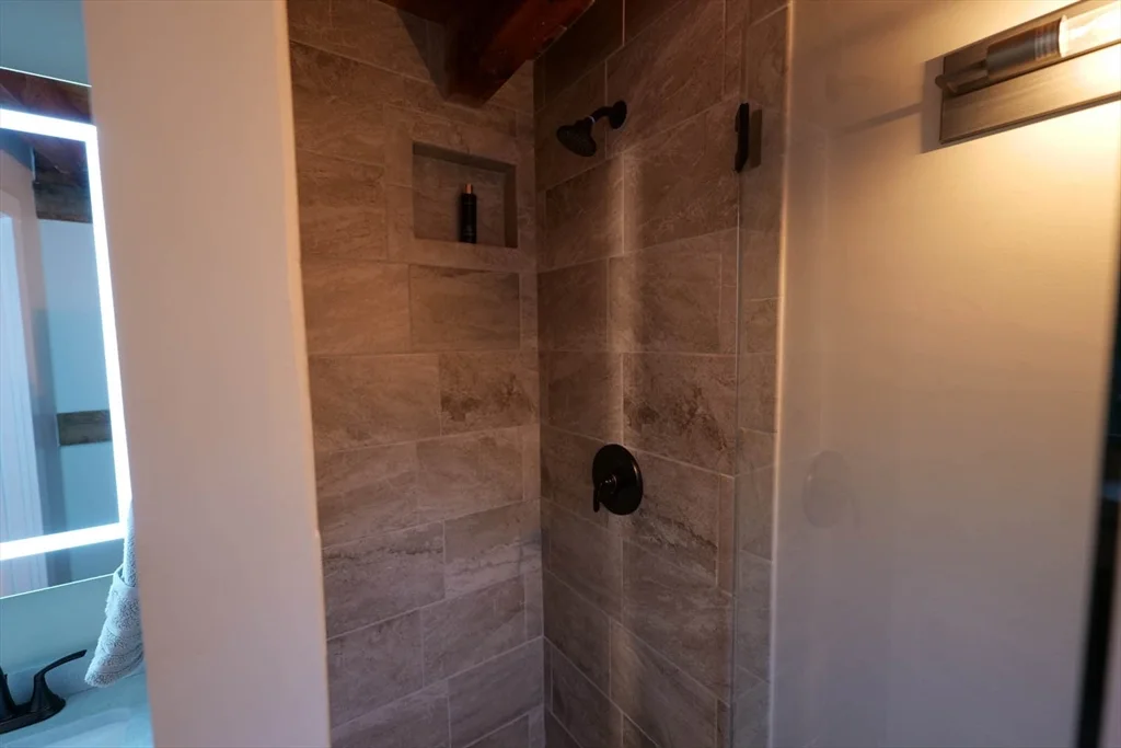 23 Winter St, Norwell