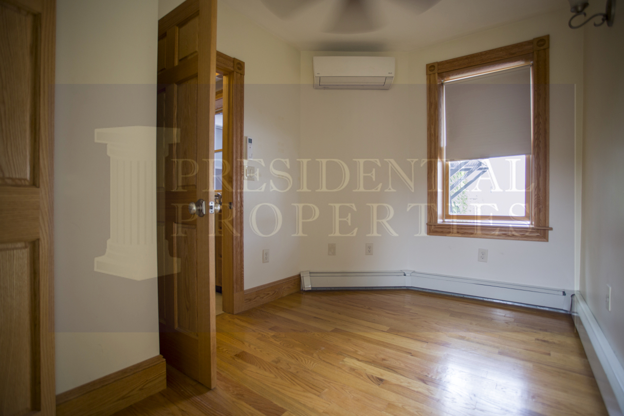 3 bed, 2 bath apartment for rent at 16 South Russell St Unit 2, Beacon Hill — photo 6 of 14
