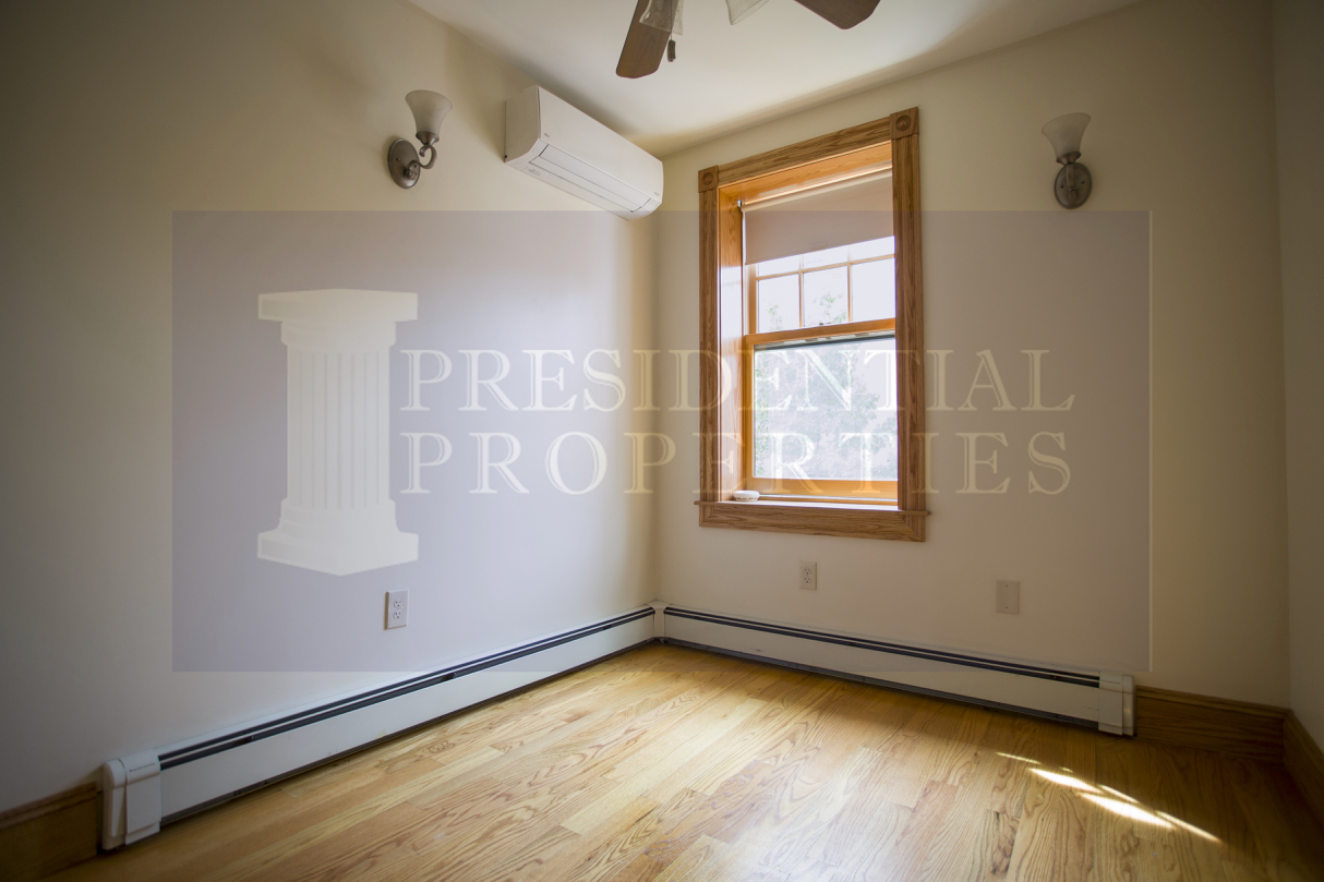 3 bed, 2 bath apartment for rent at 16 South Russell St Unit 2, Beacon Hill — photo 7 of 14