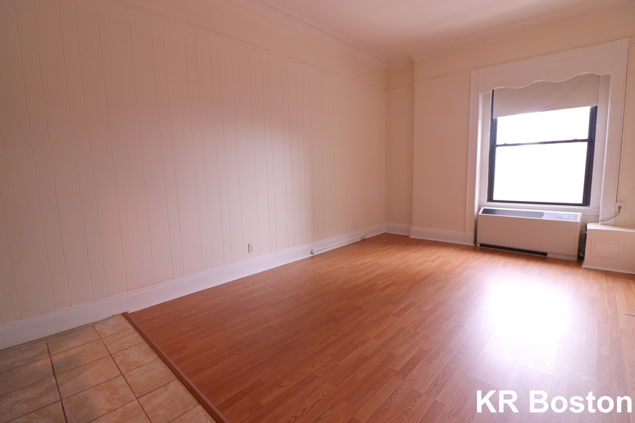Studio bed, 1 bath apartment for rent at 62 Boylston St Unit 915, Back Bay — photo 2 of 5