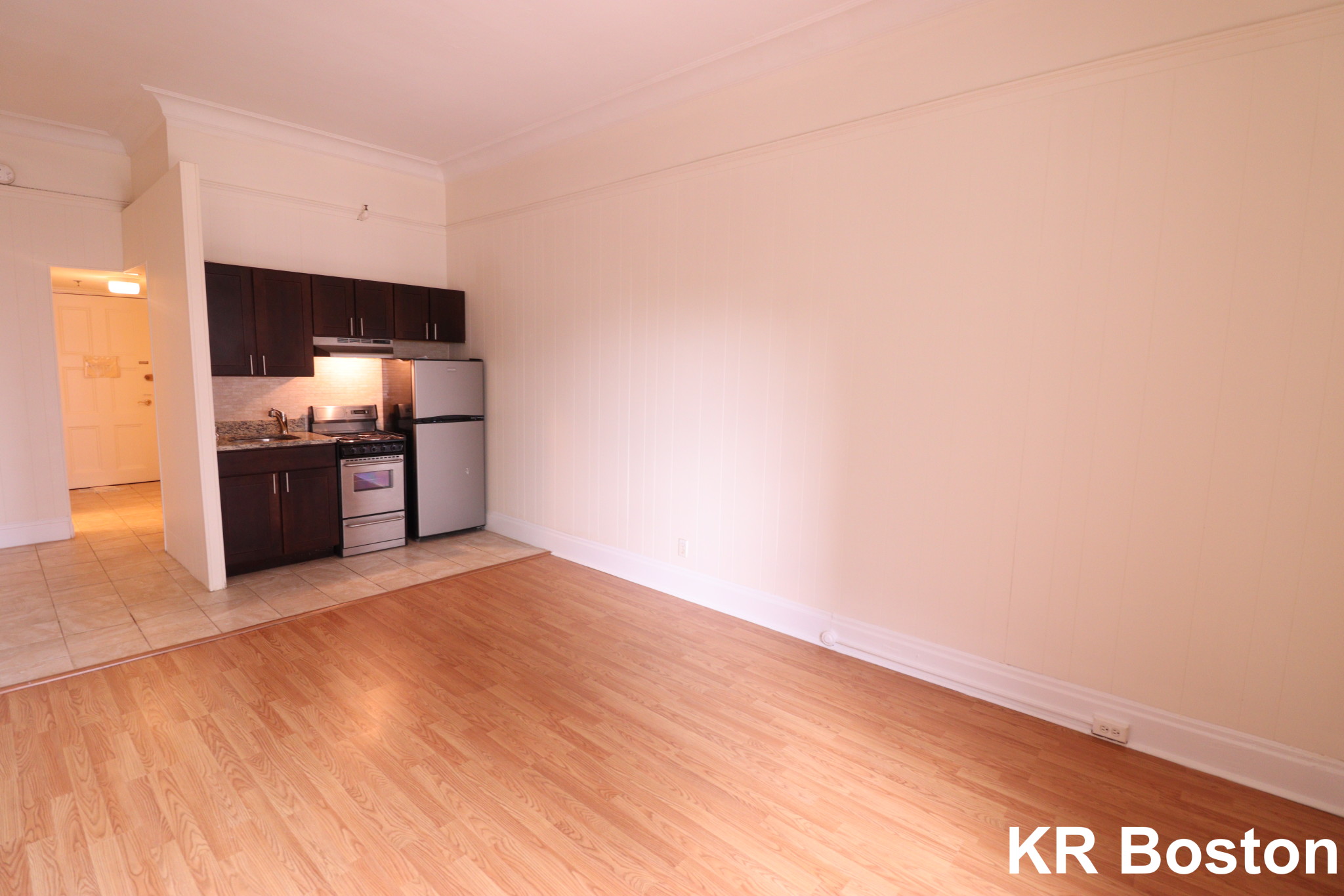 Studio bed, 1 bath apartment for rent at 62 Boylston St Unit 915, Back Bay — photo 3 of 5