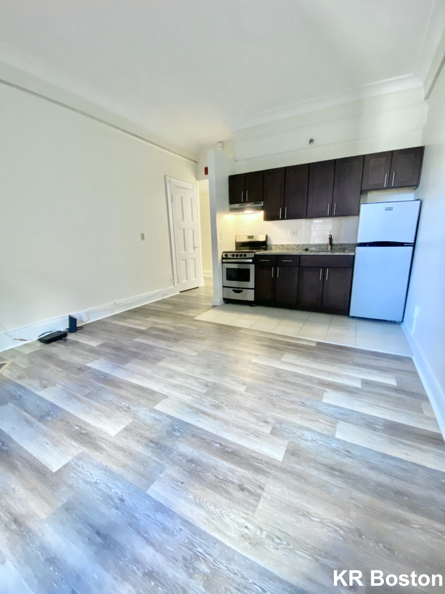 1 bed, 1 bath apartment for rent at 62 Boylston St Unit 320a, Back Bay — photo 2 of 3