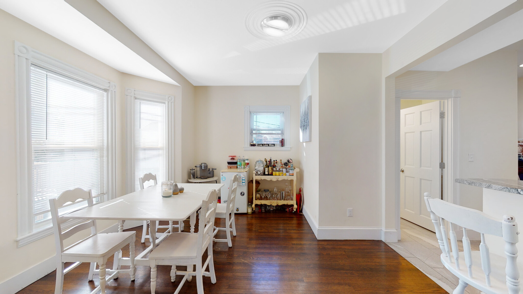 5 bed, 2.5 bath apartment for rent at 62 Saunders St, Unit 0, Allston — photo 2 of 3