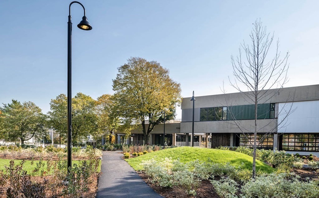 1060 Broadway, Teele Square