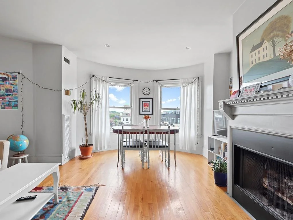 492 Massachusetts Ave, South End