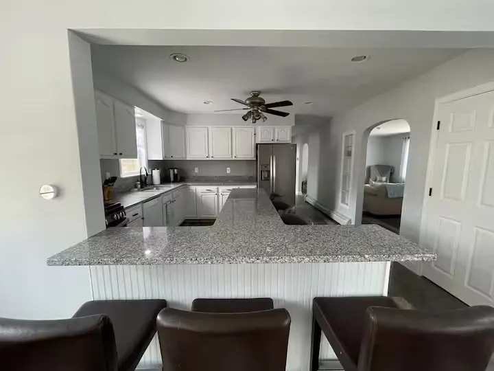 297 Swansom Rd, Swansea