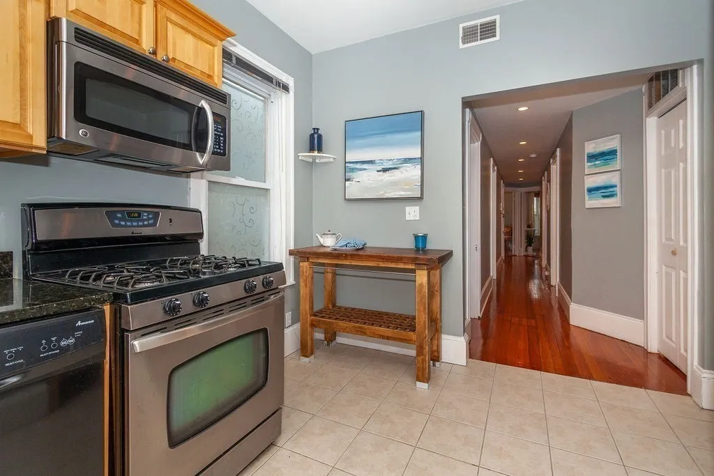 797 Columbia Rd, Boston