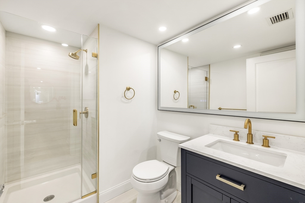 183-185A Massachusetts Ave, Back Bay