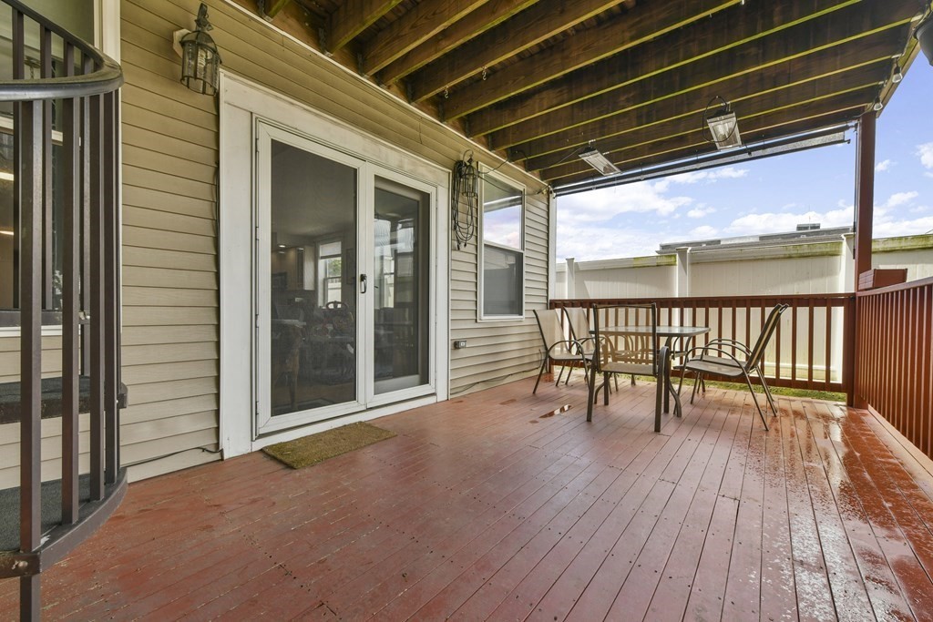 714 E 4th, South Boston